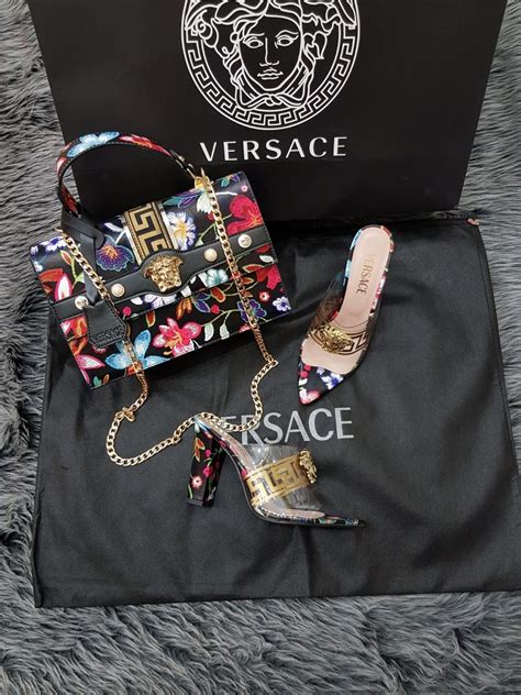 versace wholesale outlet.